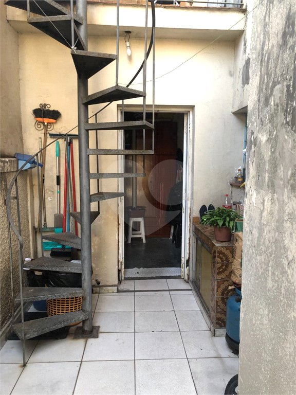 Sobrado à venda com 4 quartos em Santana, São Paulo, SP