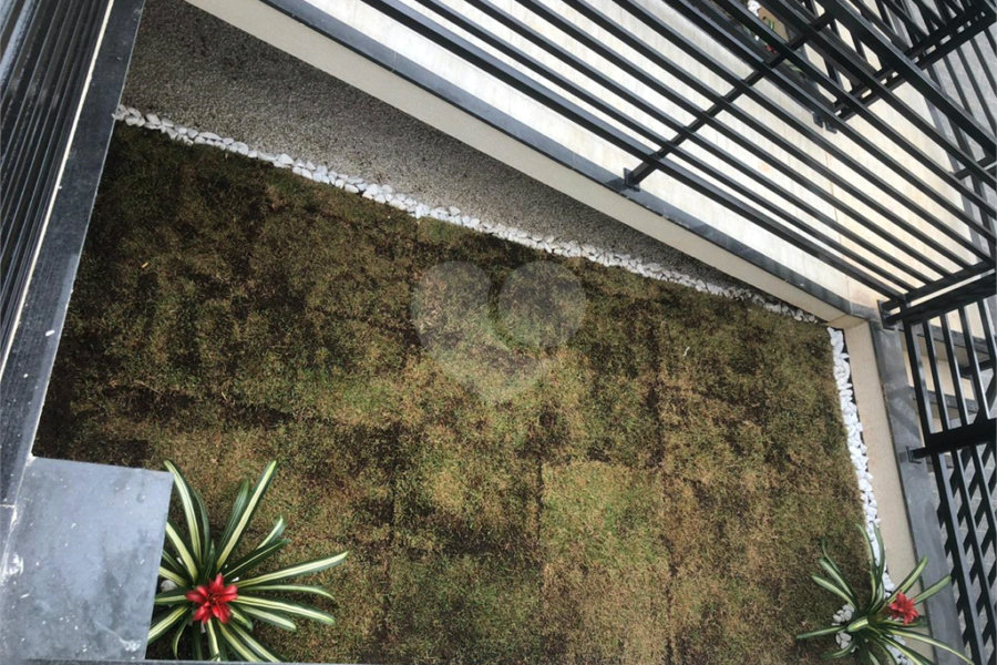 Casa à venda com 3 quartos, sendo 1 suíte, no condomínio Cond Batinga, São Paulo - SP