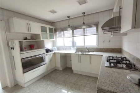 Casa à venda com 5 quartos, sendo 4 suítes,  em Parque dos Príncipes, São Paulo, SP