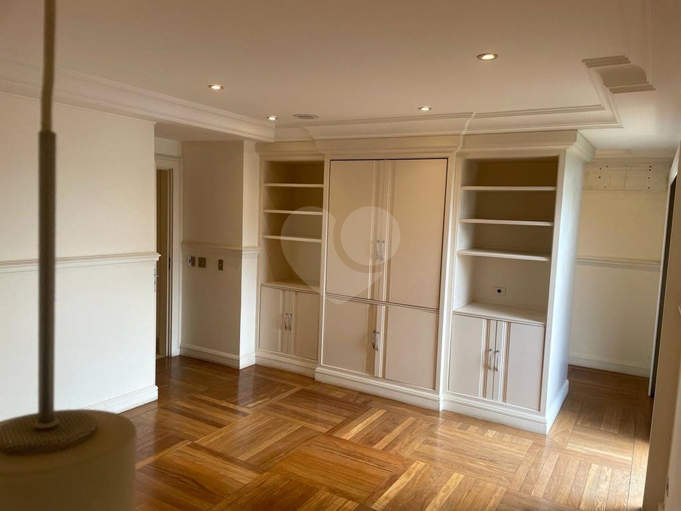 Apartamento à venda com 4 suítes em Vila Suzana, São Paulo, SP