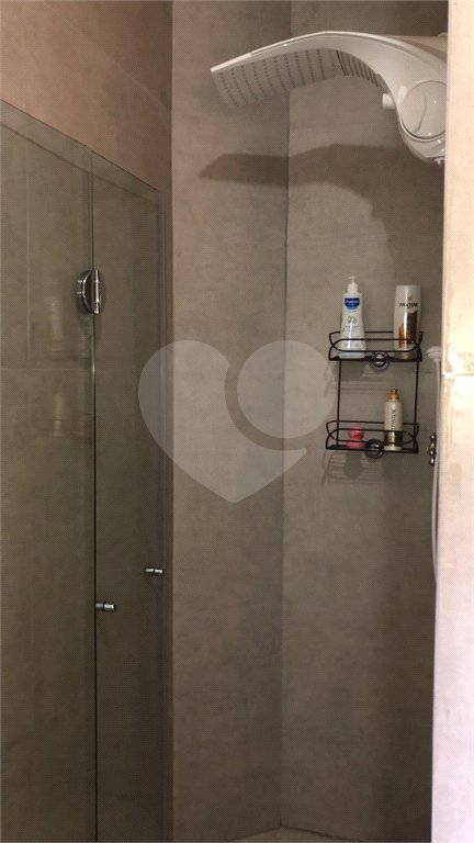 Casa à venda com 3 quartos, sendo 1 suíte,  no condomínio Alpes da Cantareira, Mairiporã - SP