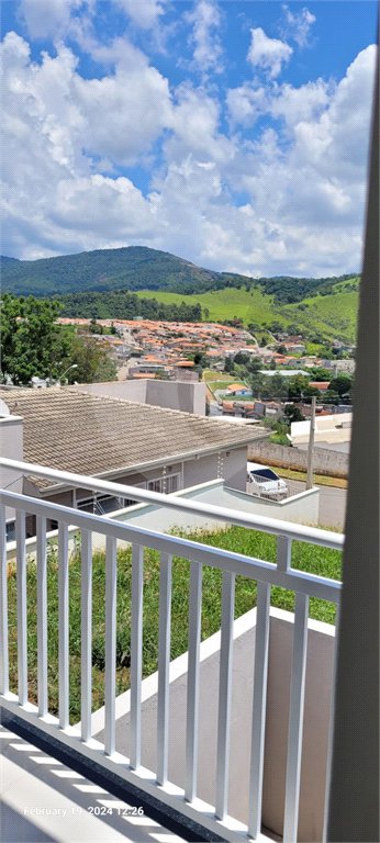 Casa Térrea à venda com 2 quartos, sendo 1 suíte, no Centro, Bom Jesus dos Perdões, SP