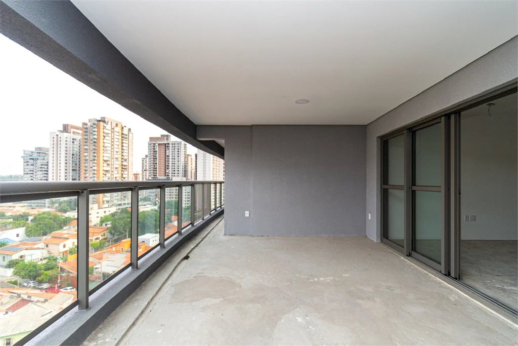 Apartamento à venda com 3 suítes em Jardim das Acácias, São Paulo, SP