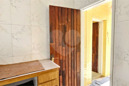 Casa à venda com 4 quartos, sendo 2 suítes,  em Jardim Maristela, São Paulo, SP