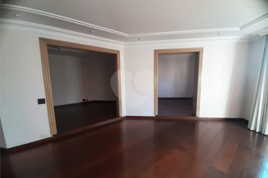 Apartamento à venda com 3 suítes em Tatuapé, São Paulo, SP