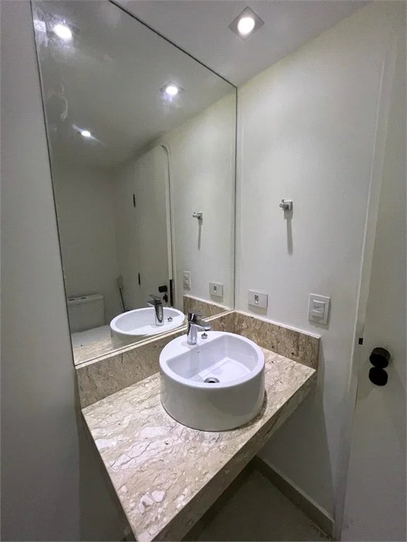 Apartamento à venda com 3 quartos, sendo 2 suítes, em Vila Suzana, São Paulo, SP