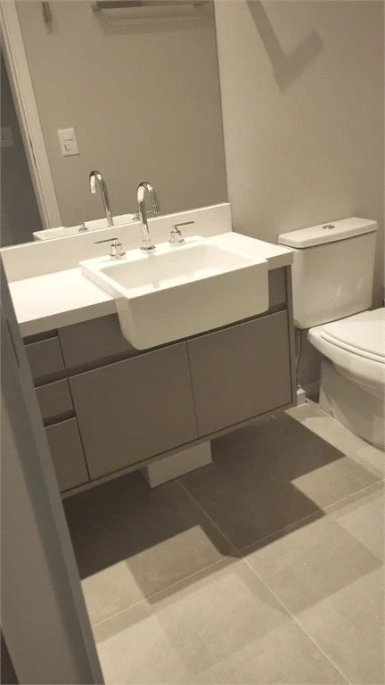 Apartamento para alugar com 2 quartos em Jardim das Acácias, São Paulo, SP