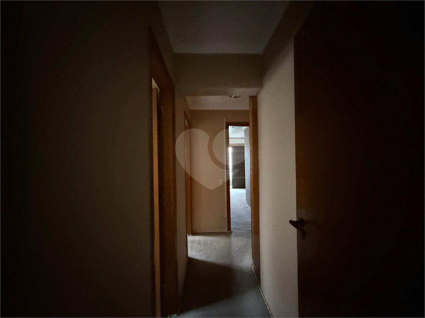 Apartamento à venda com 3 quartos, sendo 1 suíte, em Jardim Paulista, São Paulo, SP