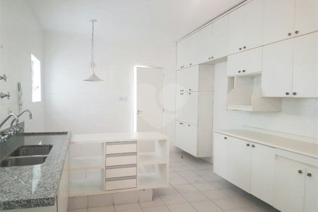Apartamento à venda com 3 quartos, sendo 1 suíte, em Jardim Paulista, São Paulo, SP