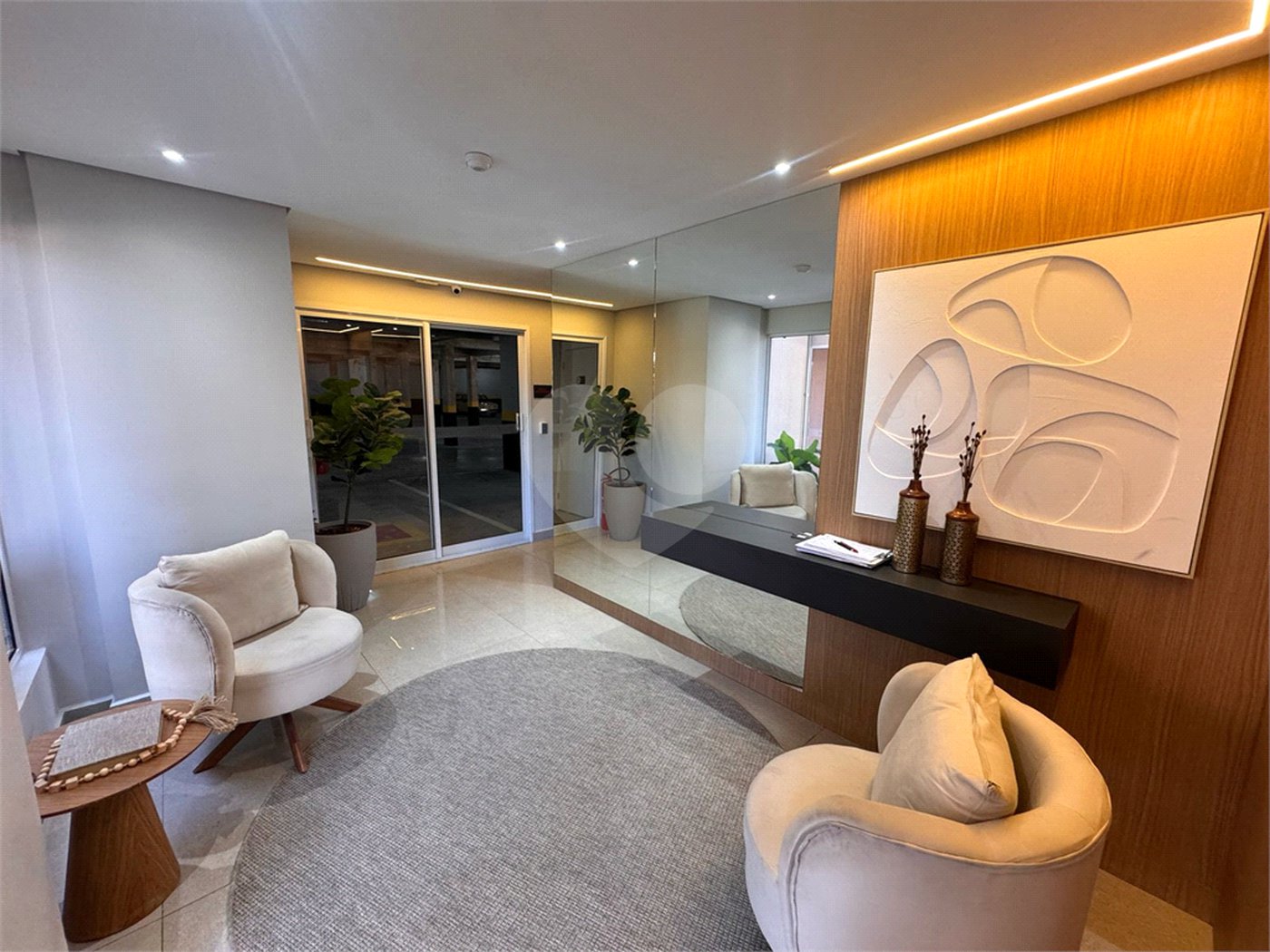 Apartamento à venda com 2 quartos, sendo 1 suíte, em Vila Santana, Sorocaba, SP