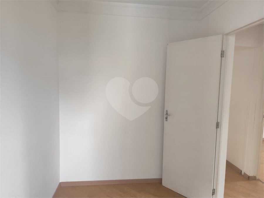 Apartamento à venda com 2 quartos em Horto, São Paulo, SP