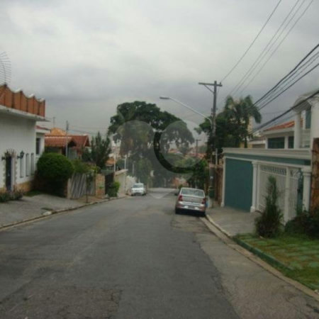 Sobrado à venda com 3 quartos, sendo 1 suíte, em Jardim Franca, São Paulo, SP