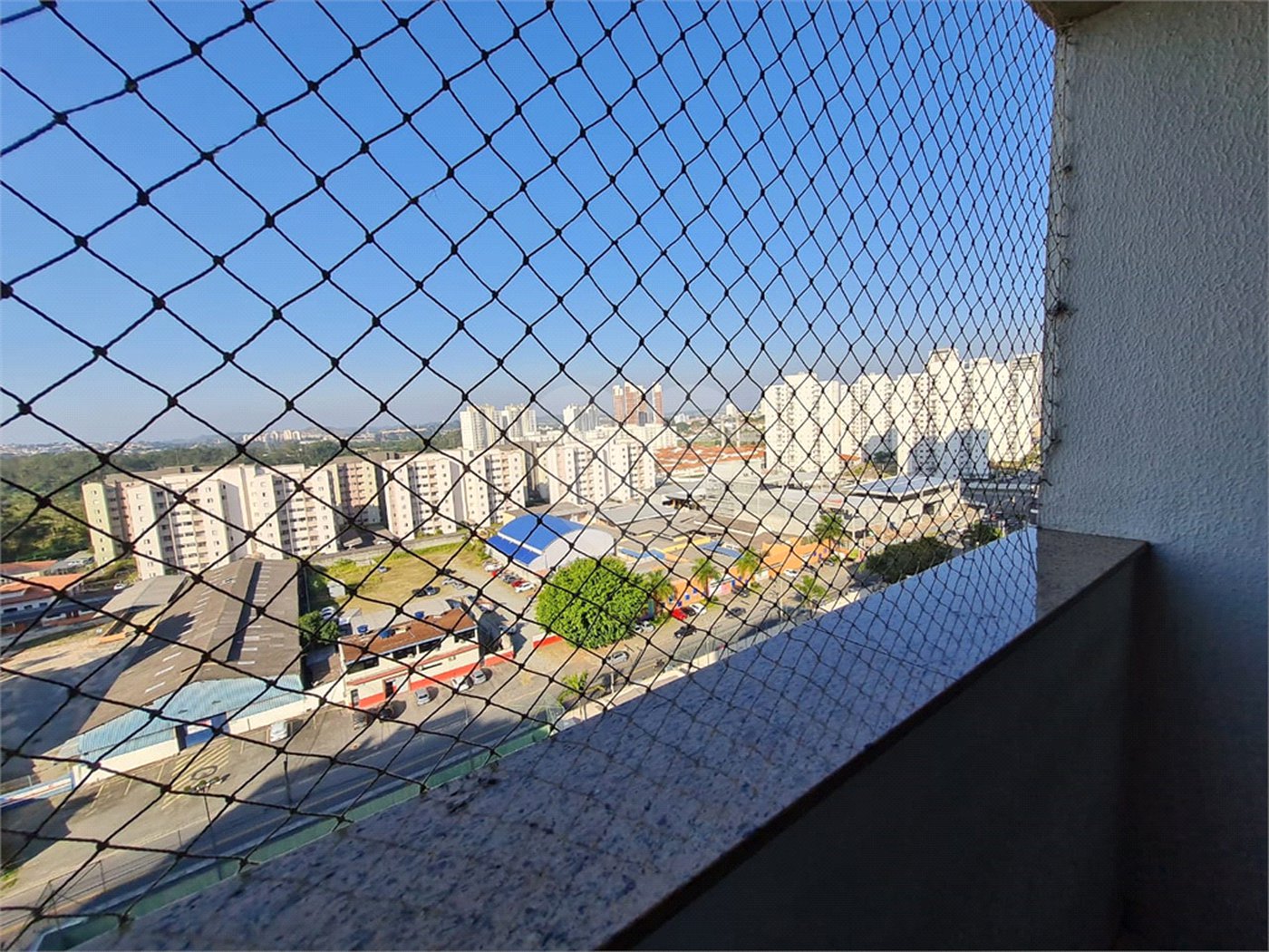 Apartamento à venda com 3 quartos, sendo 2 suítes,  em Vila Mogilar, Mogi das Cruzes, SP