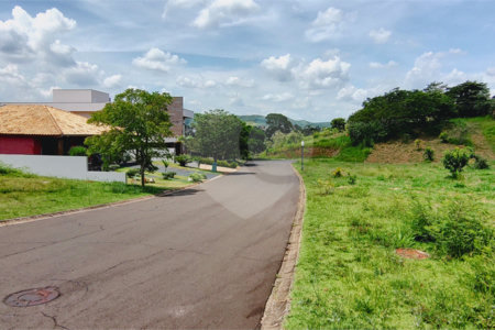 Terreno à venda no condomínio Parque Campos de Santo Antonio II, Itu - SP