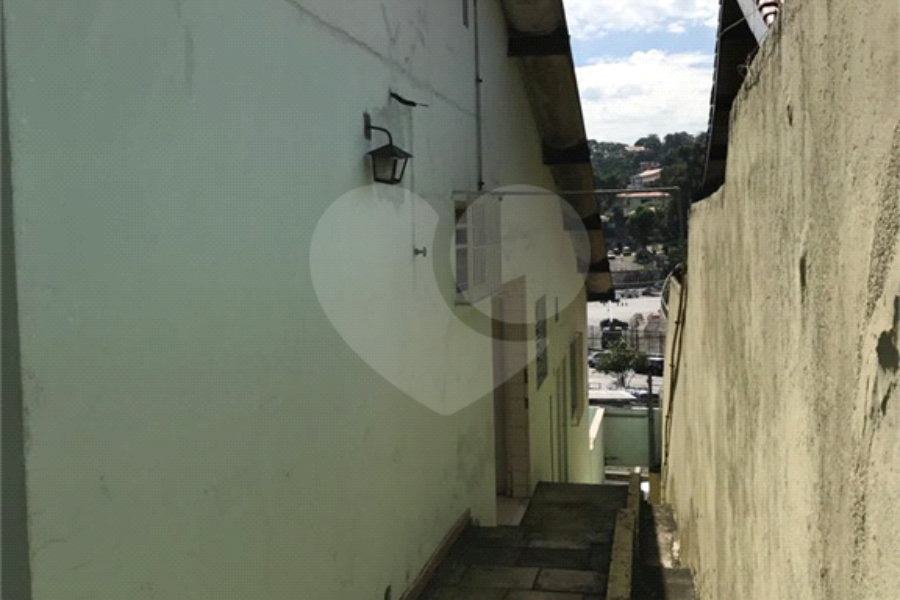 Casa à venda com 3 quartos, sendo 1 suíte, em Morumbi, São Paulo, SP