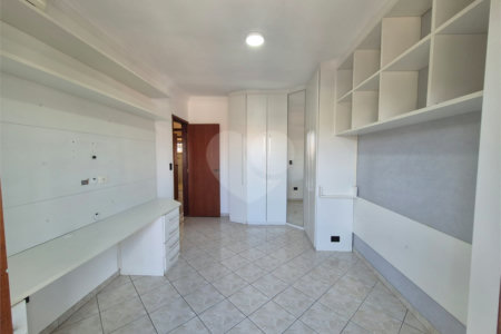 Sobrado à venda com 3 quartos, sendo 1 suíte,  em Vila Fiat Lux, São Paulo, SP