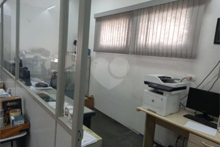 Sobrado à venda ou para alugar com 1 quarto em Chácara Santo Antônio, São Paulo, SP