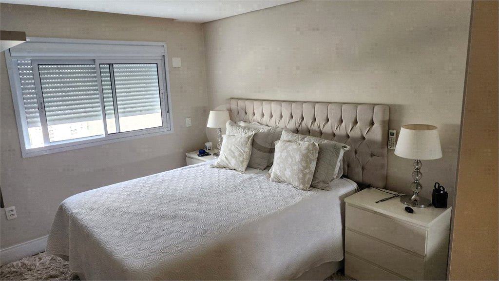 Apartamento à venda com 2 quartos, sendo 1 suíte, em Água Branca, São Paulo, SP