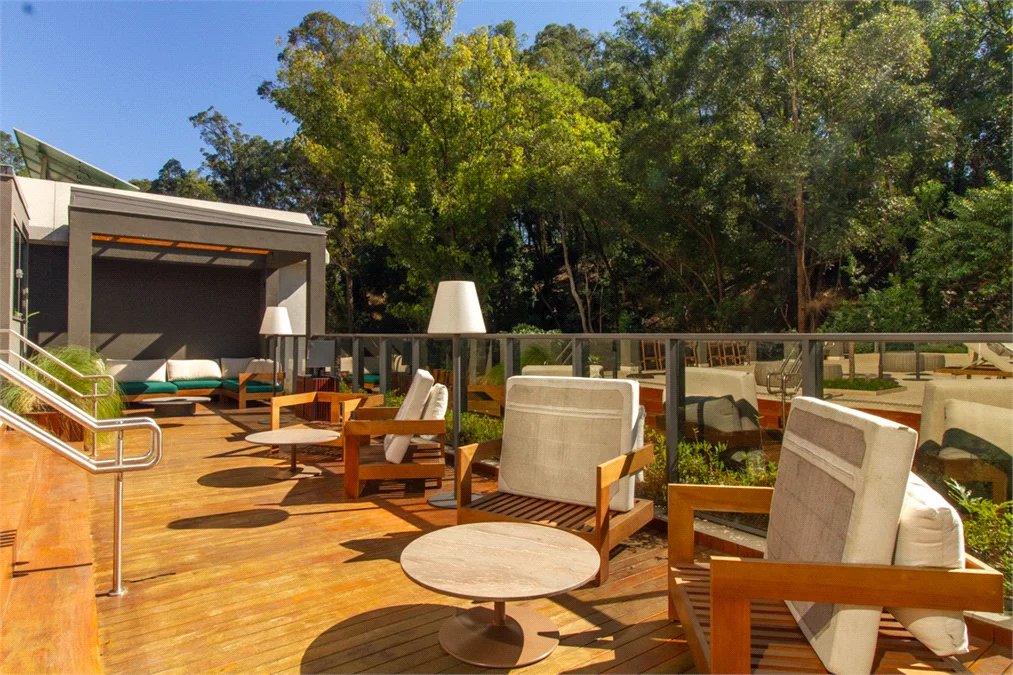 Apartamento à venda ou para alugar com 3 suítes em Jardim Morumbi, São Paulo, SP