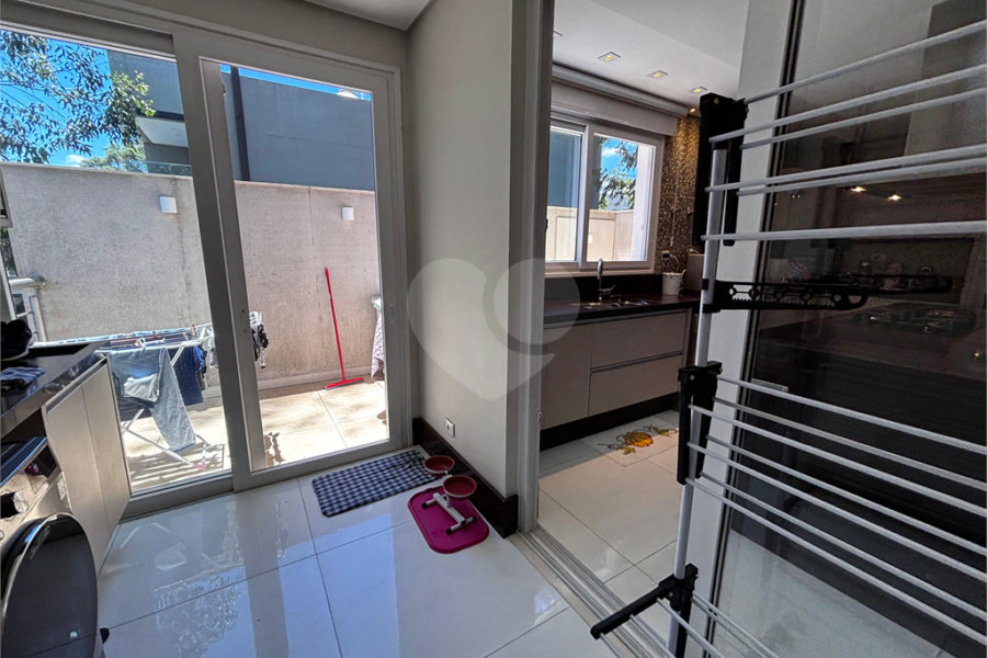 Casa à venda com 4 quartos, sendo 3 suítes, no condomínio Reserva Nova Cantareira, São Paulo - SP