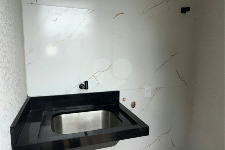 Casa à venda com 3 quartos, sendo 1 suíte, no condomínio Horto Florestal Villagio, Sorocaba - SP