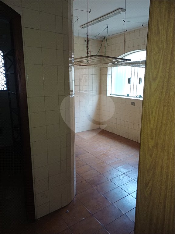 Sobrado à venda ou para alugar com 5 quartos, sendo 1 suíte,  em Vila Ida, São Paulo, SP
