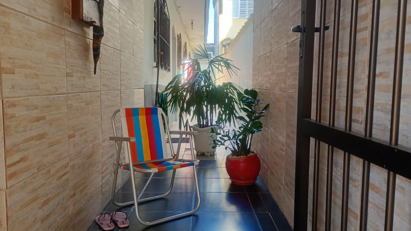 Casa com 3 dormitórios à venda, 140 m² por R$ 425.000,00 - Parque Bitaru - São Vicente/SP