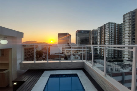Cobertura à venda com 3 quartos, sendo 2 suítes,  em Maracanã, Rio de Janeiro, RJ