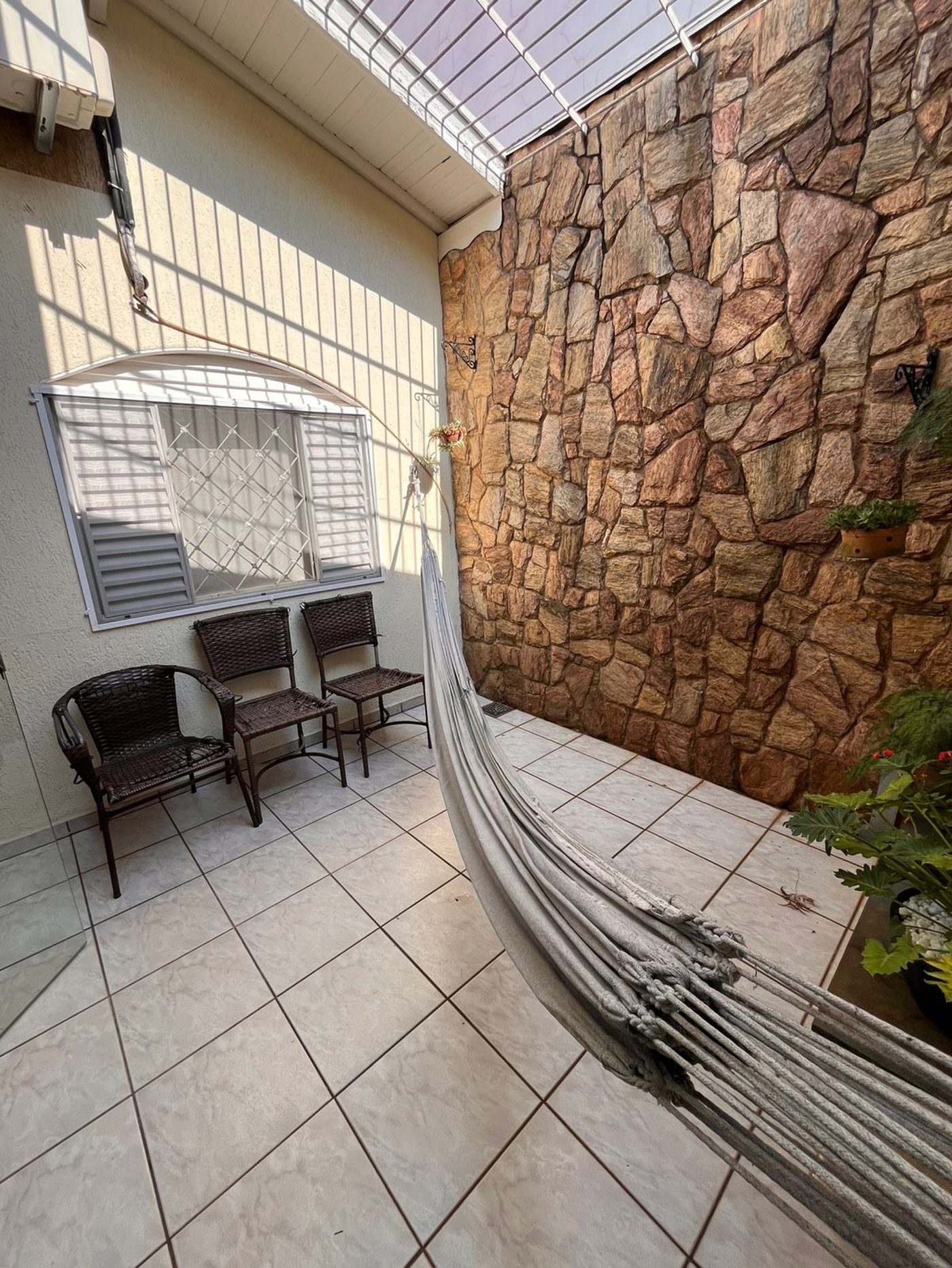 Casa à venda com 3 quartos, sendo 1 suíte, em Parque Ortolândia, Hortolândia, SP