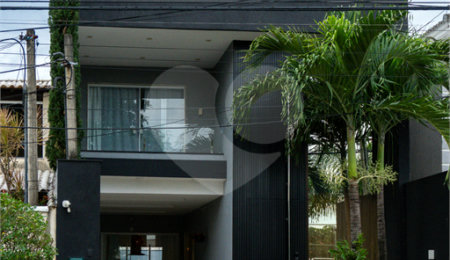 Triplex à venda com 3 suítes em Campo Grande, Rio de Janeiro, RJ