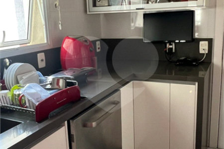 Apartamento à venda com 3 suítes em Água Branca, São Paulo, SP