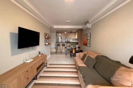 Apartamento à venda com 2 suítes em Jurerê, Florianópolis, SC