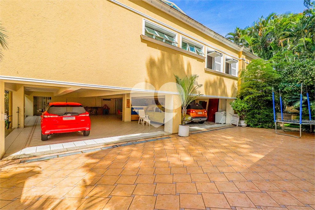 Casa de Vila à venda com 4 quartos, sendo 2 suítes,  em Butantã, São Paulo, SP