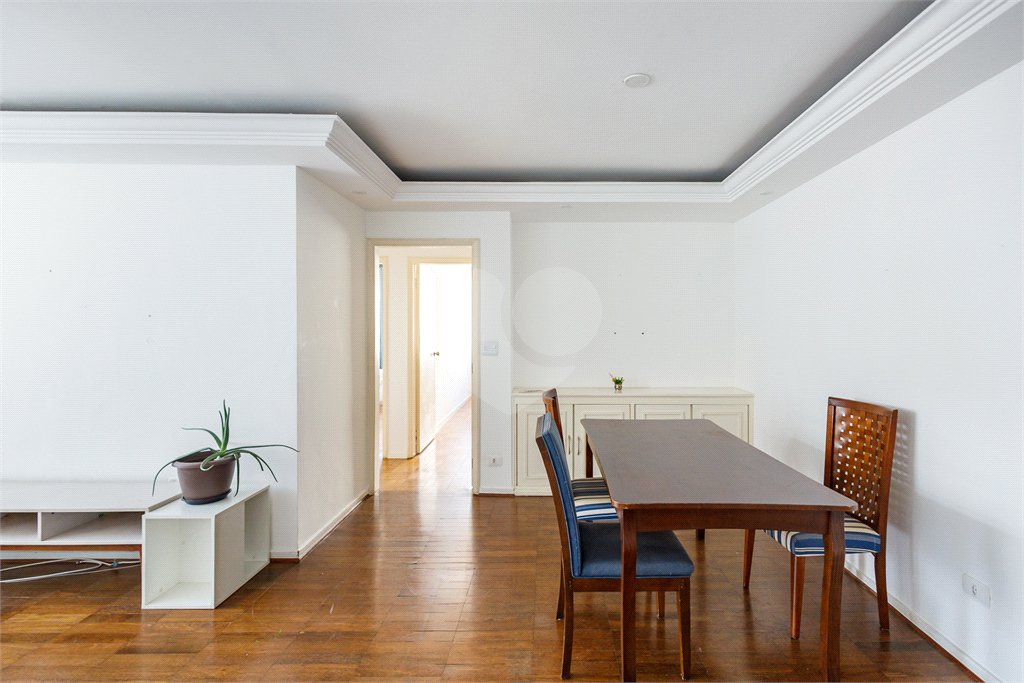 Apartamento à venda com 3 quartos em Jardim América, São Paulo, SP