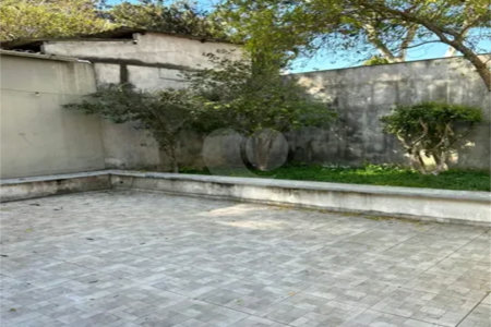 Casa à venda com 8 quartos em Saúde, São Paulo, SP