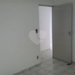Apartamento à venda com 2 quartos em Vila Perracini, Poá, SP
