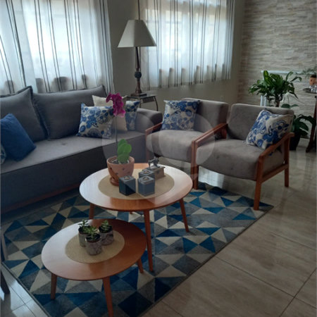 Casa à venda com 3 quartos, sendo 1 suíte, em Bosque, Vinhedo, SP