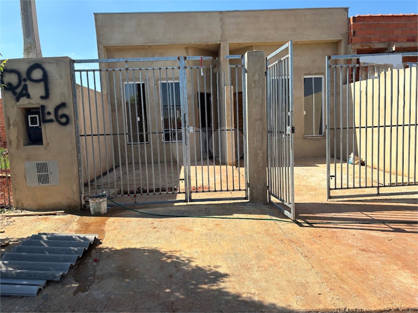 Casa de Vila à venda com 2 quartos, sendo 1 suíte, em Jardim Novo Horizonte, Sorocaba, SP