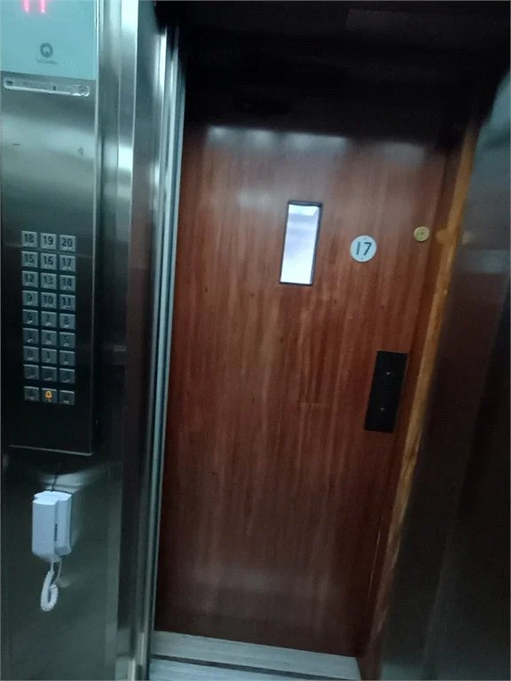 Apartamento à venda ou para alugar com 4 quartos, sendo 1 suíte, em Vila Andrade, São Paulo, SP