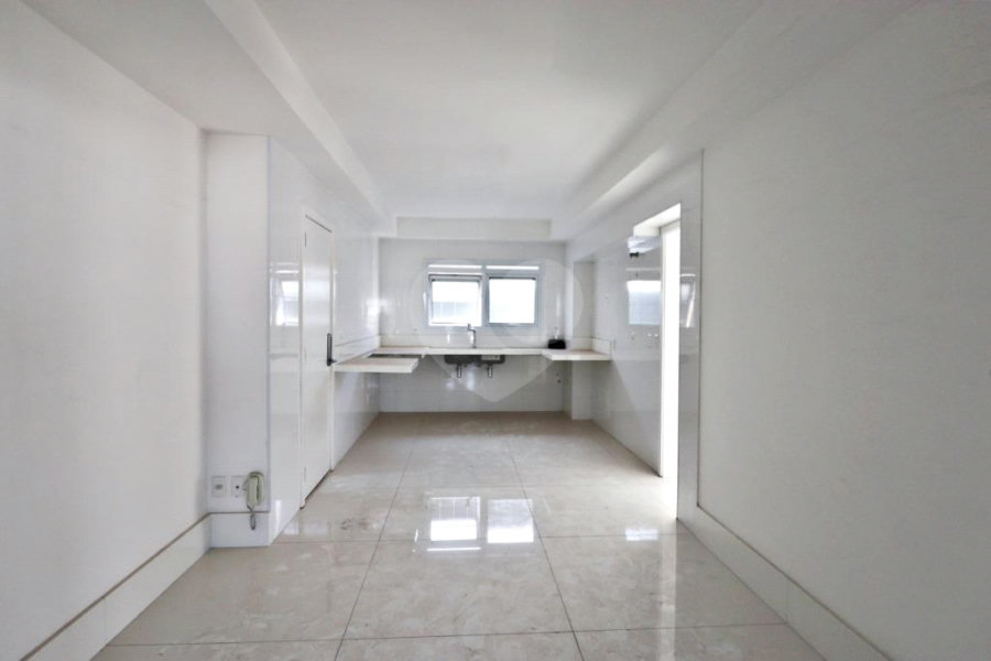 Apartamento à venda com 4 suítes em Santana, São Paulo, SP