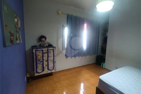 Casa à venda com 2 quartos, sendo 1 suíte, no condomínio Parque Central, Rio de Janeiro - RJ