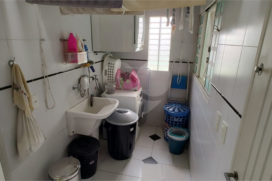 Casa à venda com 3 suítes em Lapa, São Paulo, SP