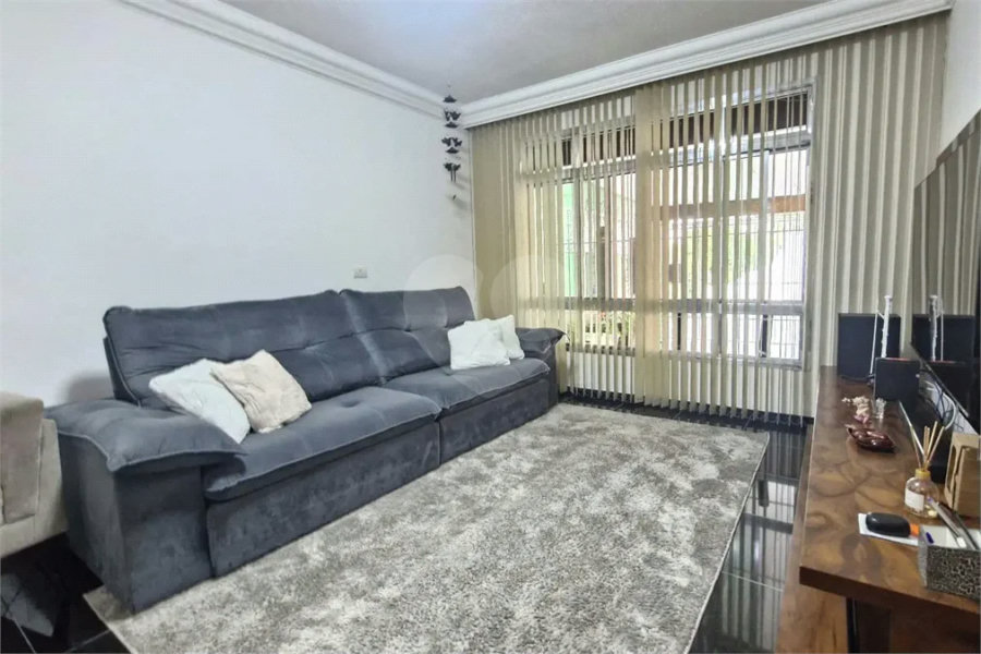 Sobrado à venda com 3 quartos, sendo 1 suíte,  em Tremembé, São Paulo, SP