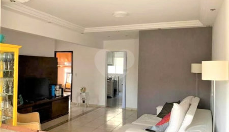 Apartamento à venda com 3 quartos, sendo 1 suíte,  em Bela Vista, São Paulo, SP