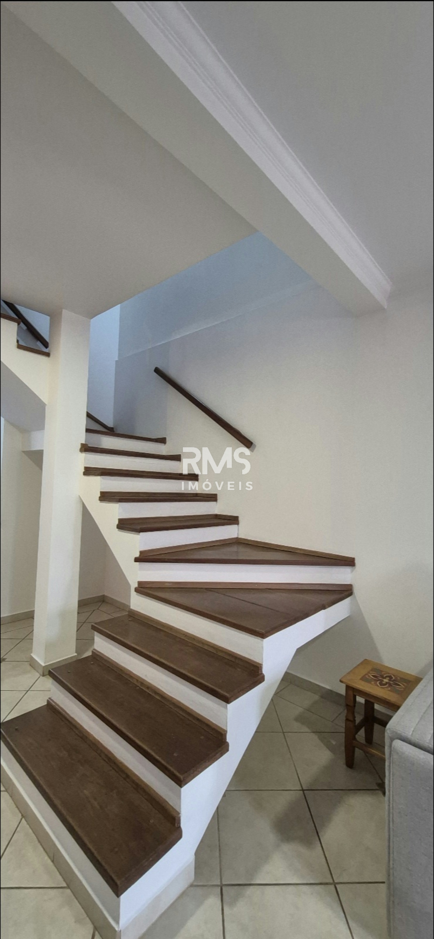 Casa à venda com 3 quartos, sendo 1 suíte, em Cond. Vila Aldea de Espana, Itu - SP