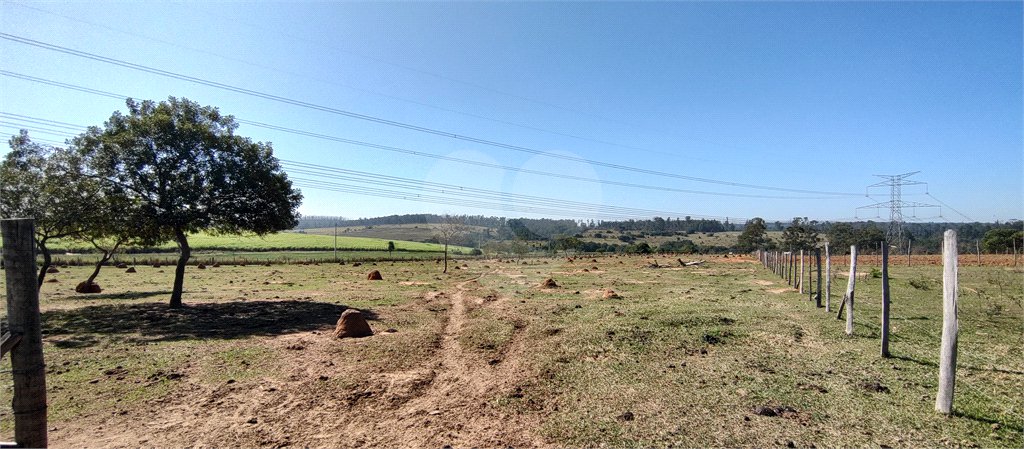 Sítio à venda com 2 suítes em Buru, Salto, SP
