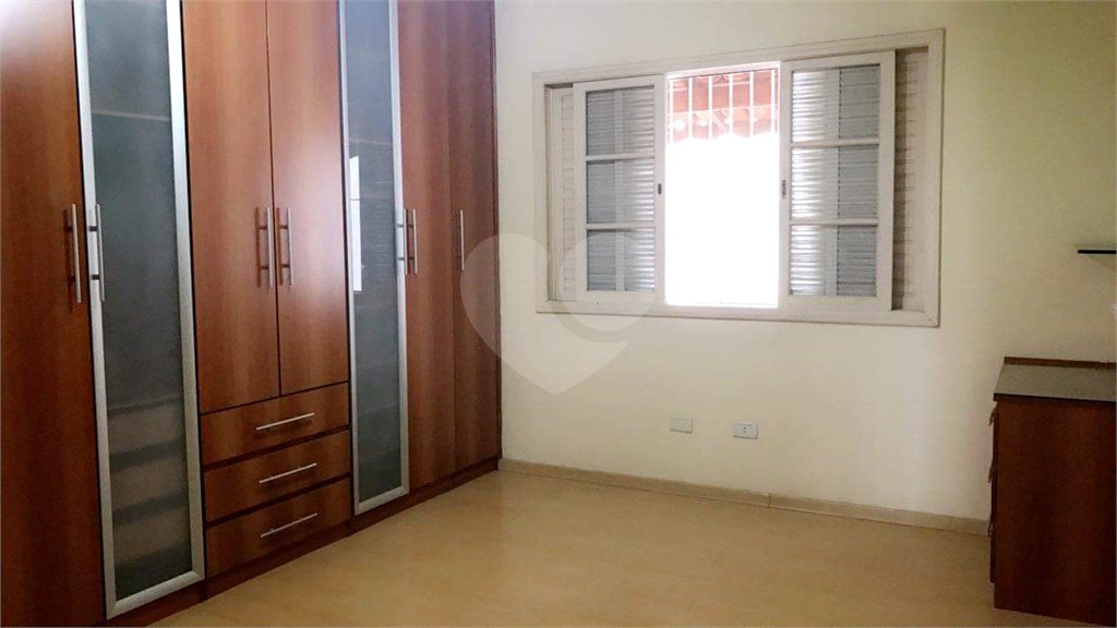 Casa Térrea à venda com 3 quartos, sendo 2 suítes,  em Vila Avaí, Indaiatuba, SP