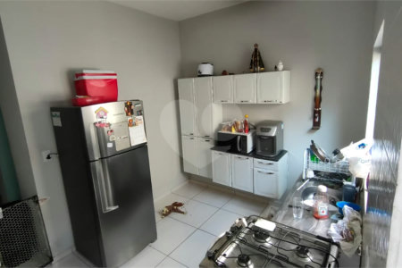 Casa de Vila para alugar com 2 quartos em Lopes de Oliveira, Sorocaba, SP