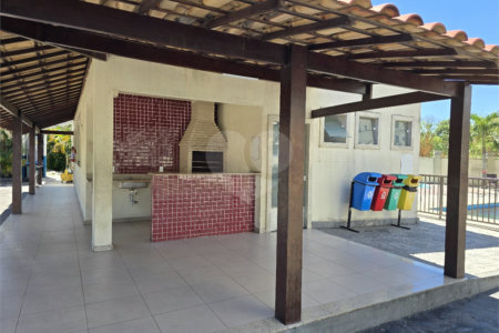 Apartamento à venda com 2 quartos em Santa Cruz, Rio de Janeiro, RJ