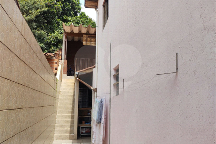 Sobrado à venda com 4 quartos, sendo 3 suítes, em Mandaqui, São Paulo, SP